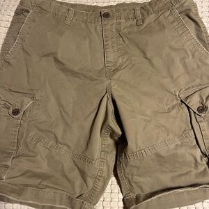 American Eagle Outfitters Tan  Cargo Shorts